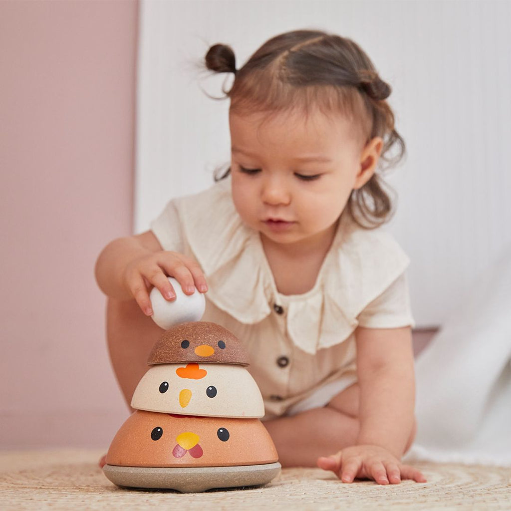 Plan Toys Chicken Nesting - Modern Rustic